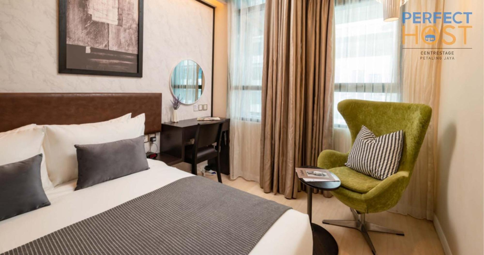 Centrestage Petaling Jaya By Perfect Host Hotel ภายนอก รูปภาพ Deluxe Room