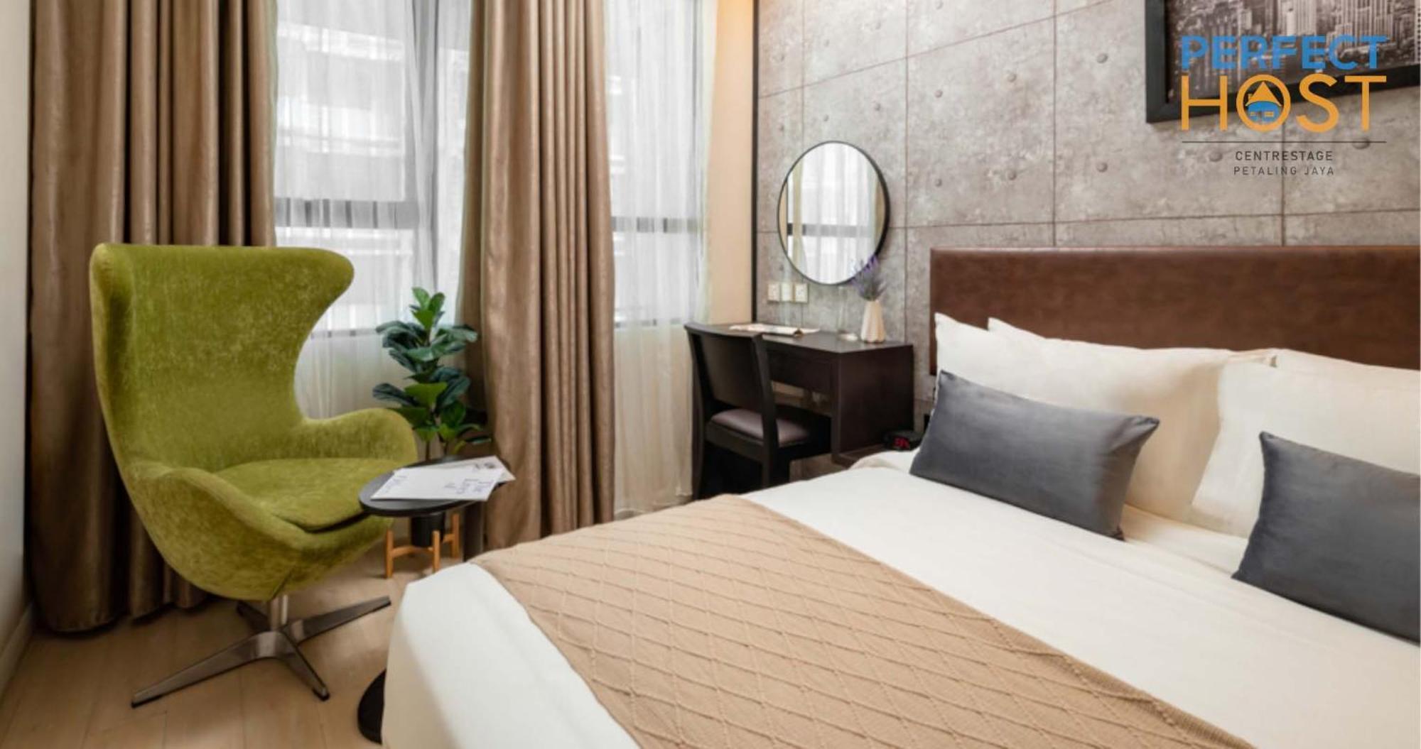 Centrestage Petaling Jaya By Perfect Host Hotel ภายนอก รูปภาพ Deluxe Room